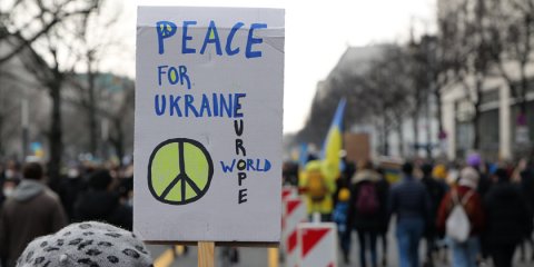 ukraine_solidarity_protest_berlin_unter_den_linden_2022-02-27_52.jpg