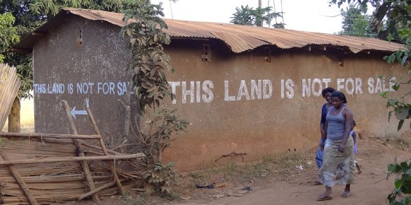 uganda-landrechte-frauen-wiki-text.jpg